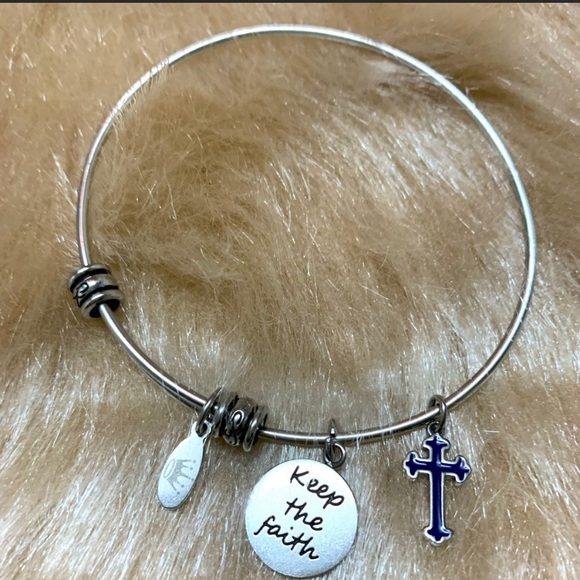 Hallmark Keep the Faith Bangle - Picture 4 of 6